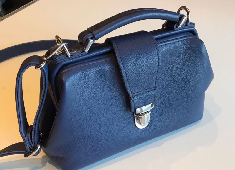 Magda Moes Atelier M 3 tassen 1